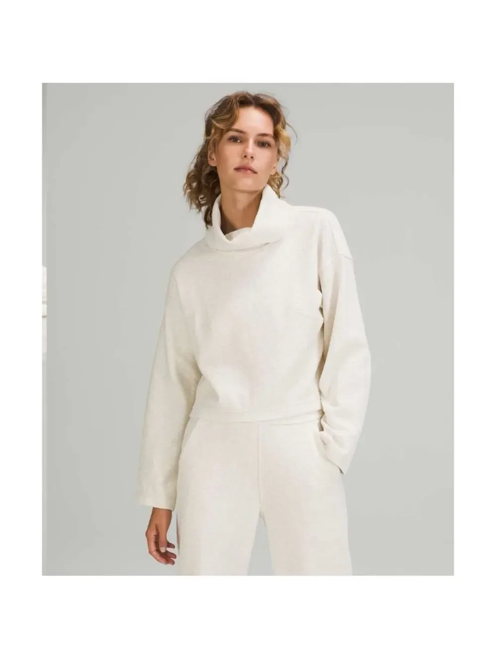 Lululemon Ribbed Funnel Neck Pullover Heathered White Opal Cropped